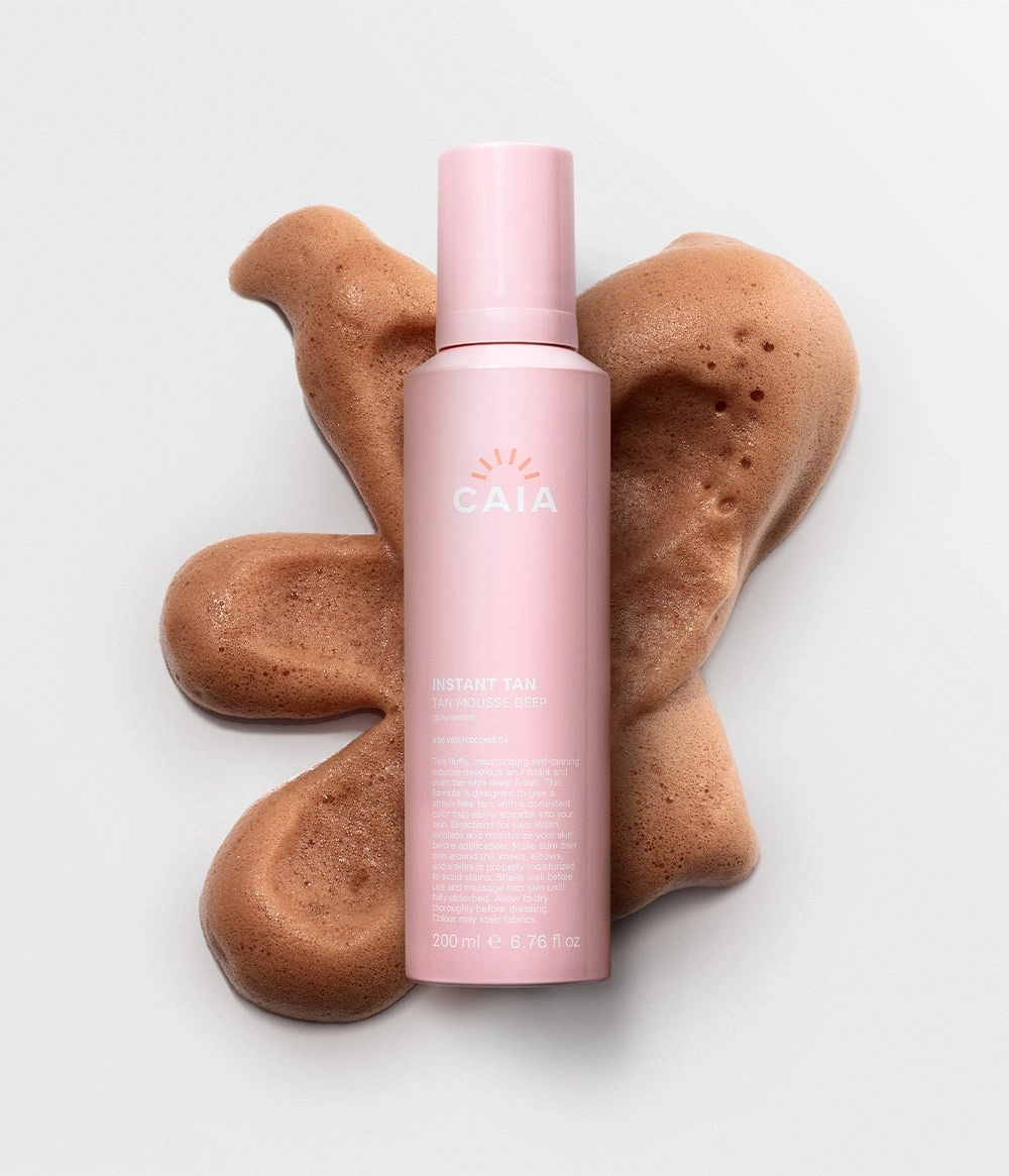 INSTANTLY TANNED INSTANTLY TANNED
