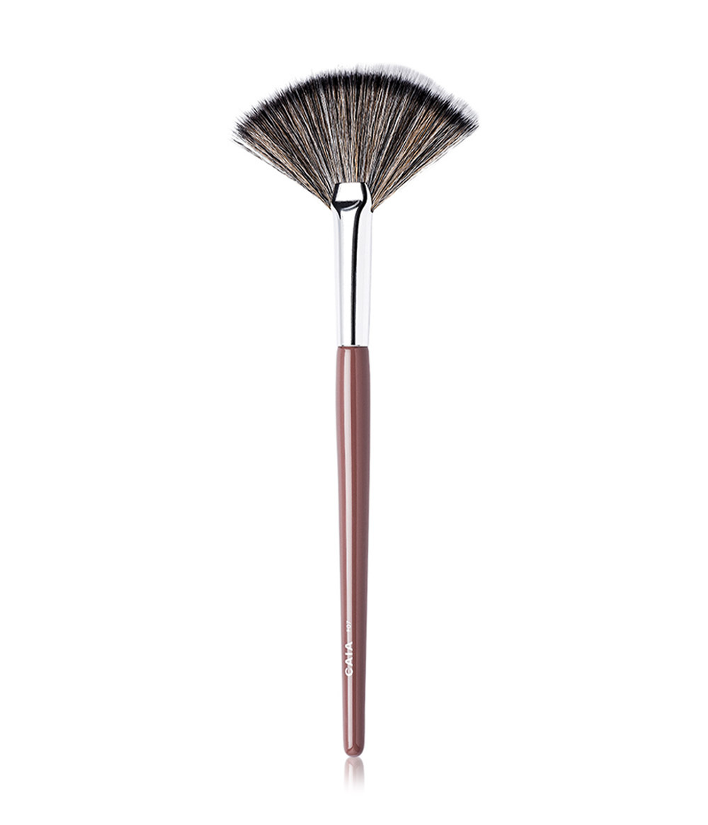 HIGHLIGHTER FAN BRUSH F07 ryhmässä SIVELTIMET & TARVIKKEET / SIVELTIMET / Meikkisiveltimet @ CAIA Cosmetics (CAI144)