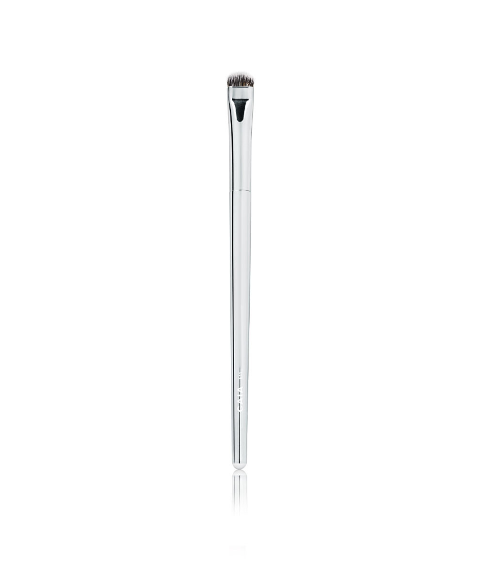 SMUDGER BRUSH 11 ryhmässä SIVELTIMET & TARVIKKEET / SIVELTIMET / Luomiväriharjat @ CAIA Cosmetics (CAI155)