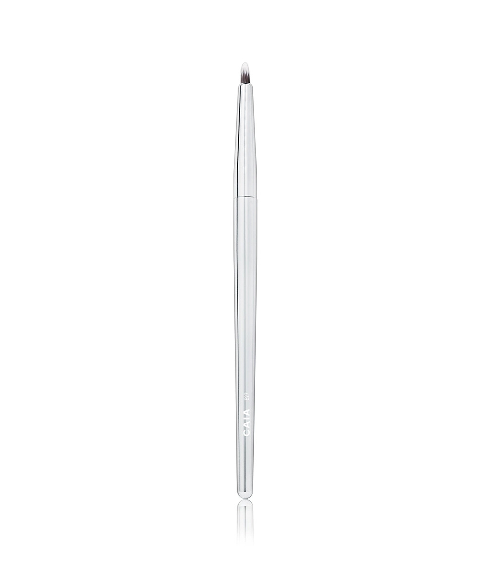 THE ARTIST PENCIL BRUSH E27 ryhmässä SIVELTIMET & TARVIKKEET / SIVELTIMET / Luomiväriharjat @ CAIA Cosmetics (CAI536)
