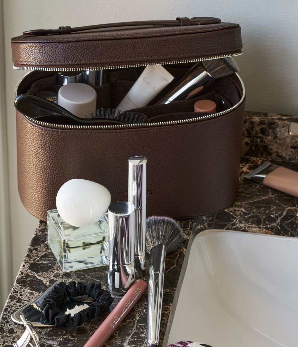 BEAUTY CASE